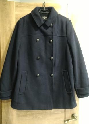 Пальто. куртка the outerwear
