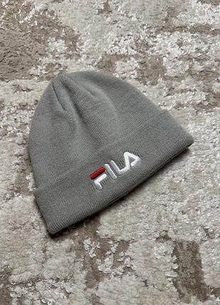 Оригинальная шапка зимняя fila