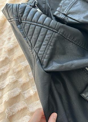 Куртка чоловіча pull bear шкіряна чорна розмір m 5