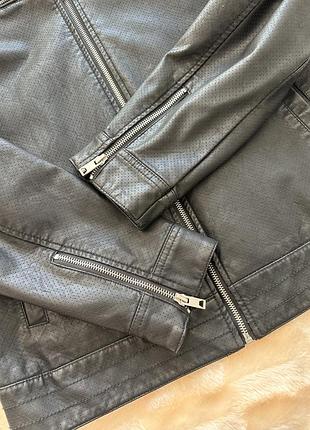 Куртка чоловіча pull bear шкіряна чорна розмір m 3