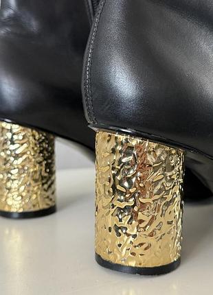 Жіночі шкіряні ботильйони kurt geiger london