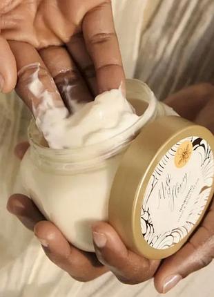 Крем для тіла oriflame milk & honey gold живильний 250 мл
