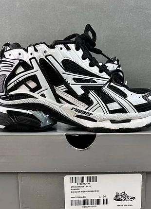 Кросівки balenciaga runner