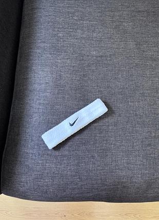 Спортивна повʼязка nike