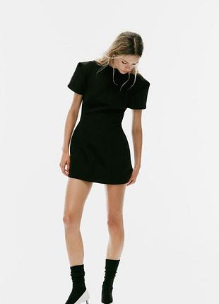 Жіноча коротка сукня zara чорна розмір m