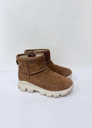 Черепки ugg drytech waterproof 3