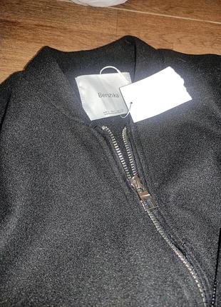 Бомбер bershka 7