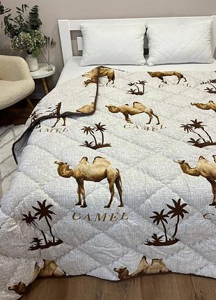 🤎ковдра верблюд 🐪 виготовлена з м’якої мікрофібри та наповнена штучною вовною щільністю 350 г/м². 
    ковдра дуже тепла, вона добре тримає форму