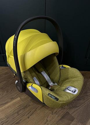 Автокрісло-переноска cybex cloud q plus 6