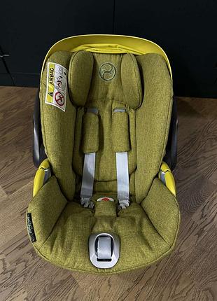 Автокрісло-переноска cybex cloud q plus 5