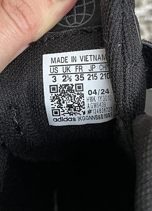 Кросівки adidas 35 розміру 9