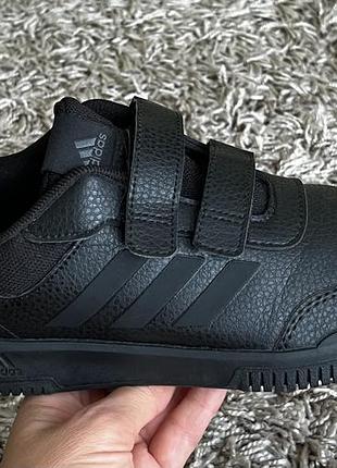 Кросівки adidas 35 розміру 6