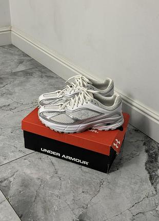 Білі кросівки under armour ua hovr apparition rtrftr tc оригінал