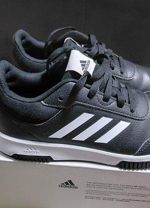Кросівки adidas 38 р