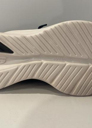 Skechers кросівки 4