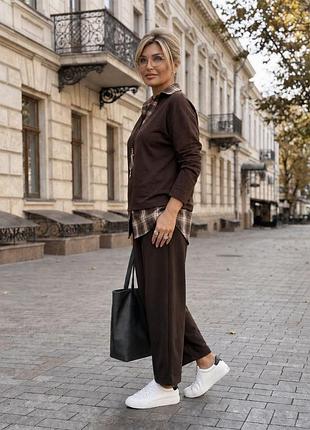 Костюм жіночий 10