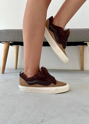 Vans knu skool