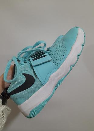 Жіночі спортивні кросівки nike team hustle d 8 (gs)