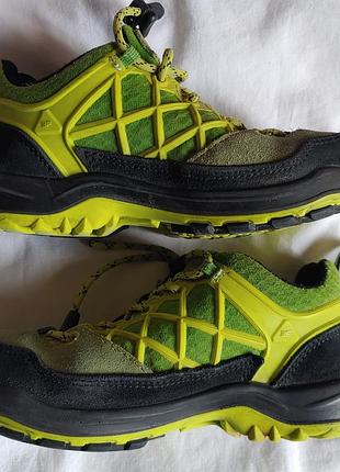 Детские треккинговые кроссовки salewa jr wildfire цвет citro размер 30(195мм)