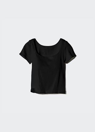 Футболка с bra uniqlo (475767)