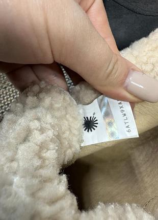 Оригинальные замшевые ботинки угги ugg 4