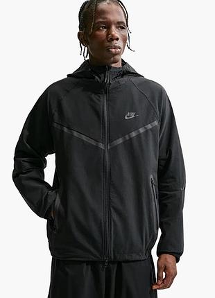 Вітровка чоловіча nike m nk df tch wvn wr fz black iu6965-010 s