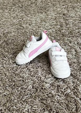 Легенькі кросівки puma 24 розміру
