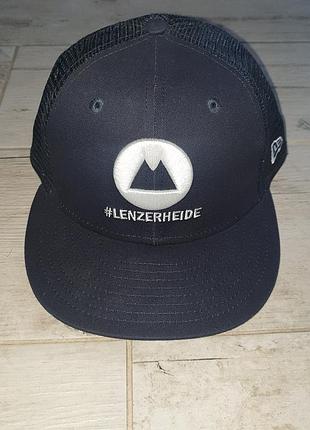 Кепка-тракер new era чорна з логотипом #lenzerheide