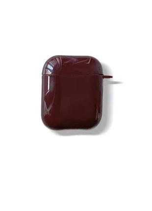 Силіконовий чохол airpods гранатового бордового кольору для навушників айфон