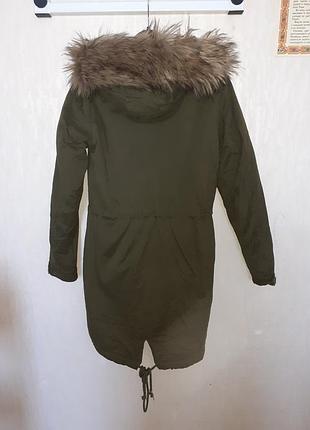 Продам парку 4