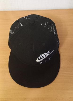 Бейсболка кепка nike air