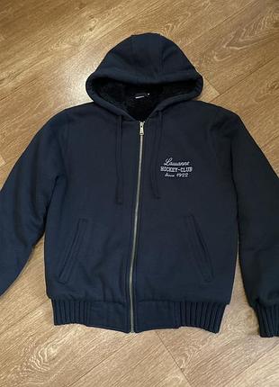 Продам спортивну кофту-куртку 2