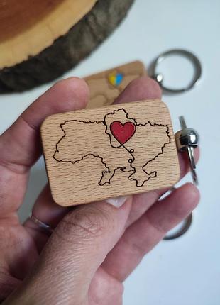 Брелоке из дерева / vicaine / handmade 🩵💛