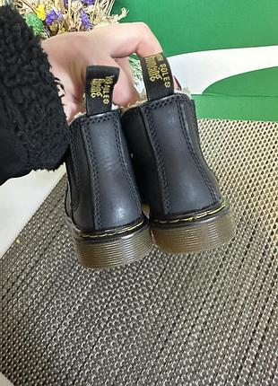 Оригінальні черевики челсі dr.martens 7