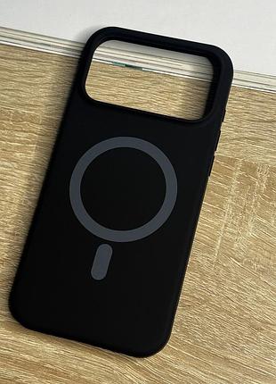 Силіконовий чохол на iphone 18 pro max з magsafe, чорний матовий з м’якою підкладкою silicone case