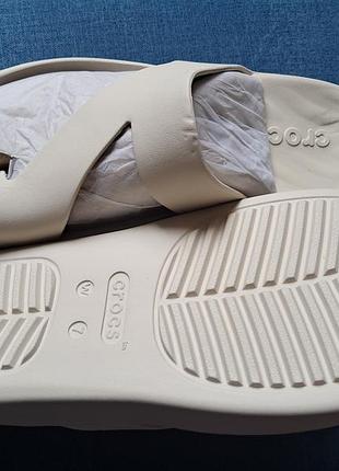 Шльопанці crocs  жіночі 4