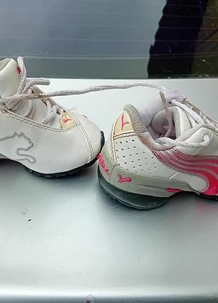 Кросівки дитячі puma білі з рожевими акцентами