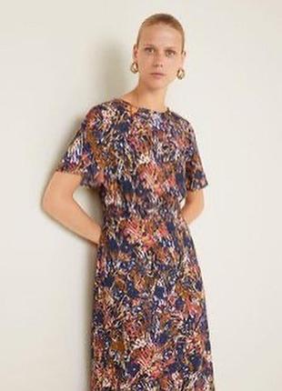 Красивое приталенное платье в геометрический принт mango 
💫💫💫💫💫💫💫💫💫💫💫💫💫