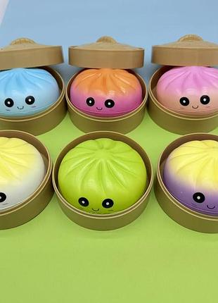Игрушка большой пельмень сквиши 8 см радуга антистресс dumpling игрушка сюрприз, 1 шт для детей (l_15887)