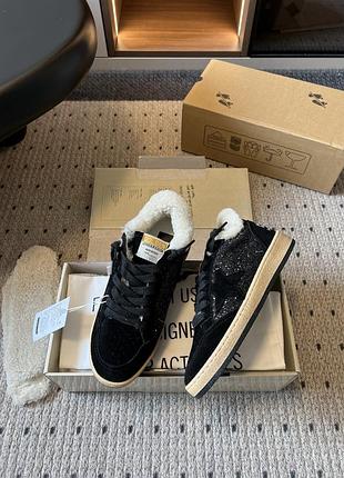 Кросівки жіночі golden goose чорні з хутром
