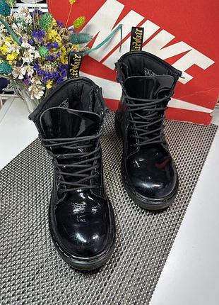 Оригінальні черевики dr.martens 4