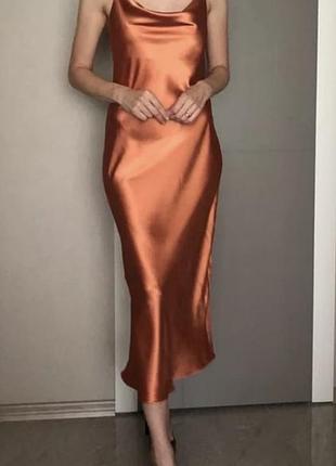 Сатинова міді сукня, s м