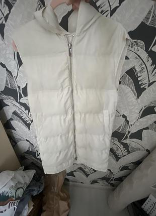 Жилетка mango пух xs-s 2