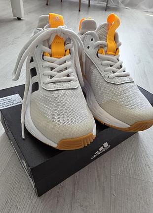 Кросівки дитячі adidas own the game 2.0 j біло-чорно-золотисті h06418 
us11 1/2k uk11k 18 см