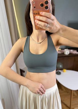 Зелений сірий спортивний топ workout