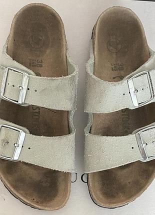 Шльопанці жіночі birkenstock arizona vegan matcha