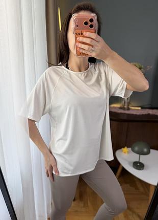 Біла спортивна футболка h&m move