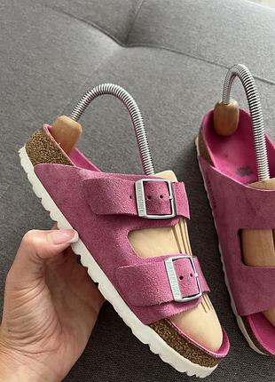 Рожеві birkenstock 6