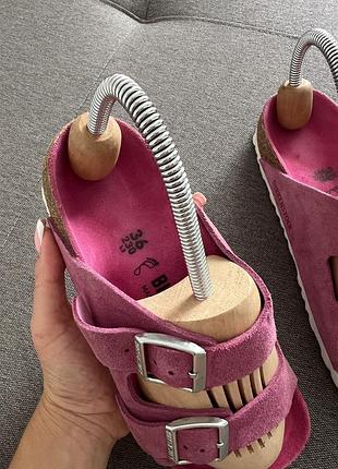 Рожеві birkenstock 7