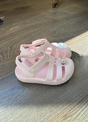 Босоніжки crocs c9 оригінал р.25-26 4